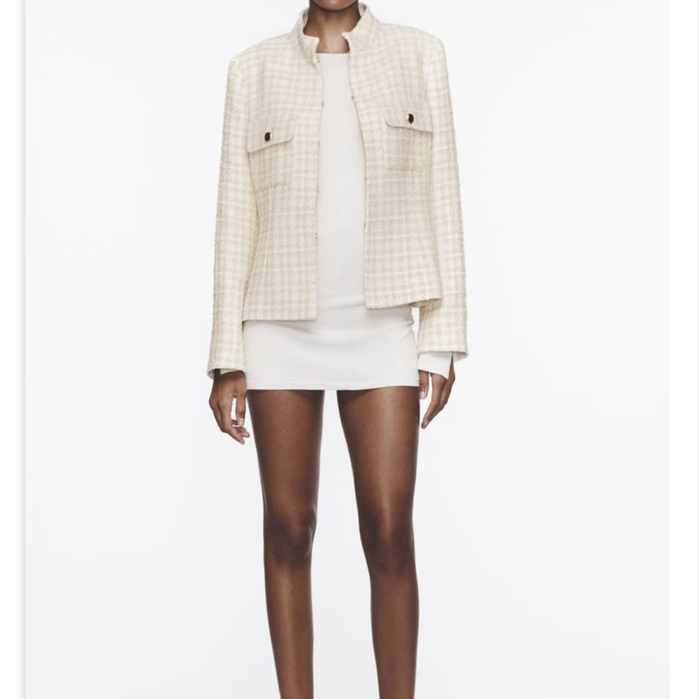 Zara white and beige check textured jacket. - Picture 15 of 16